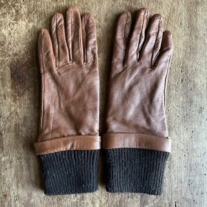 LEATHER DRIVING GLOVES